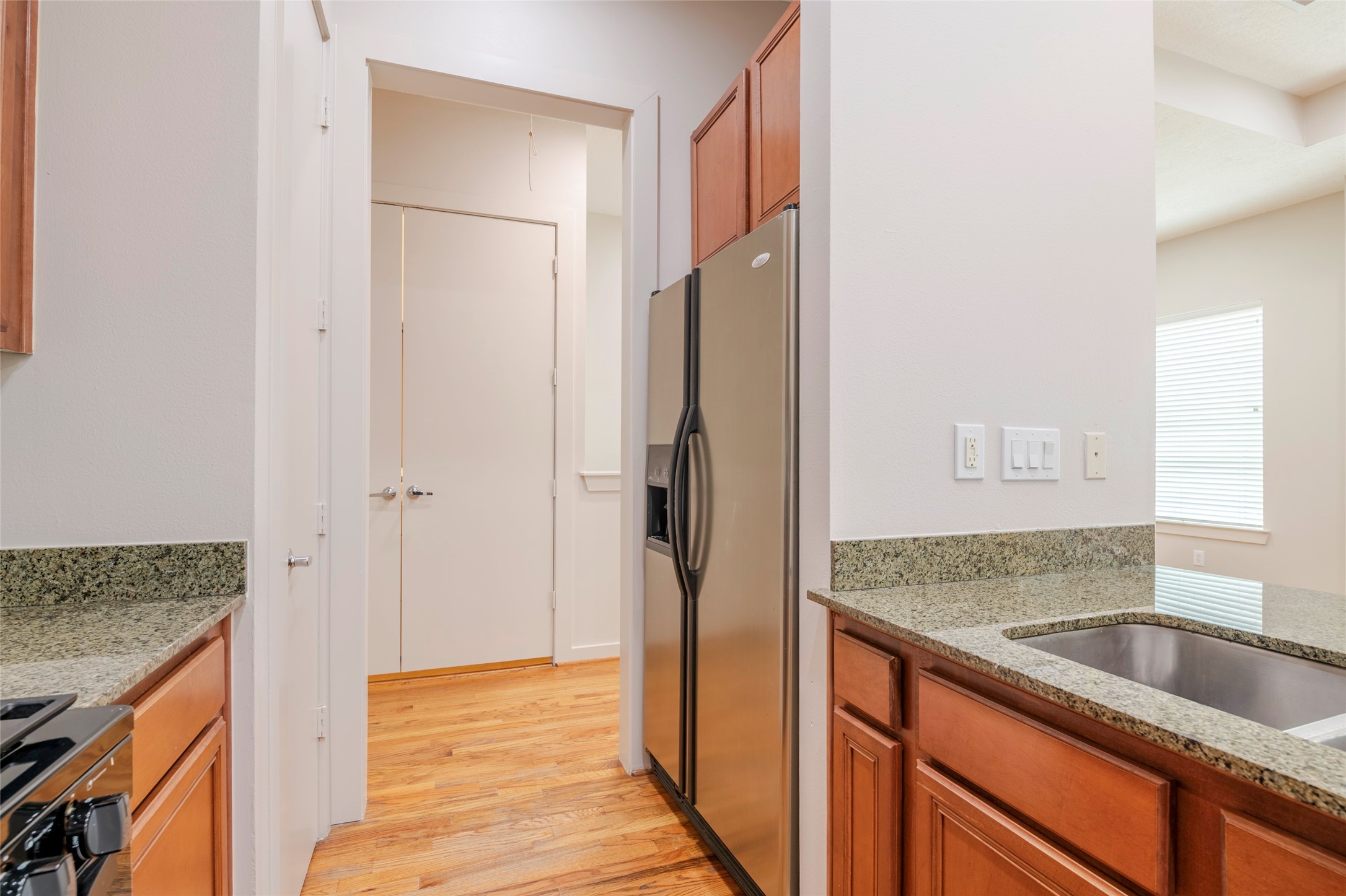 4040 Center Street Houston, TX 77007 - Photo 10 of 24