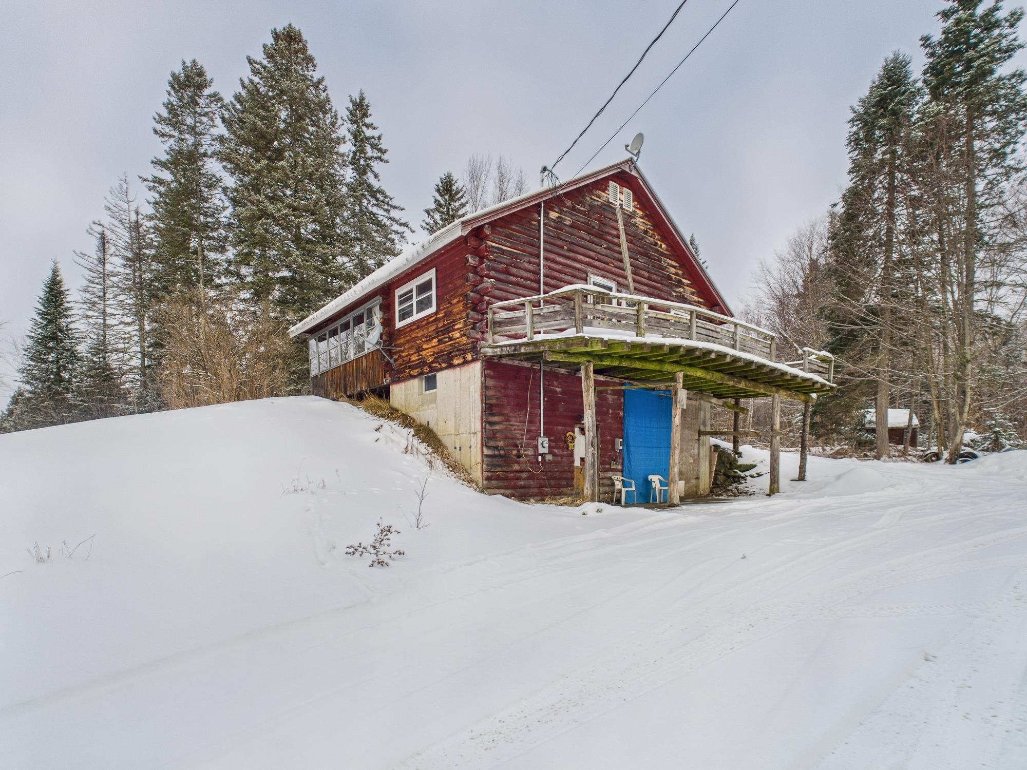 421 East Colebrook Road Colebrook, NH 03576 - Photo 2 of 35