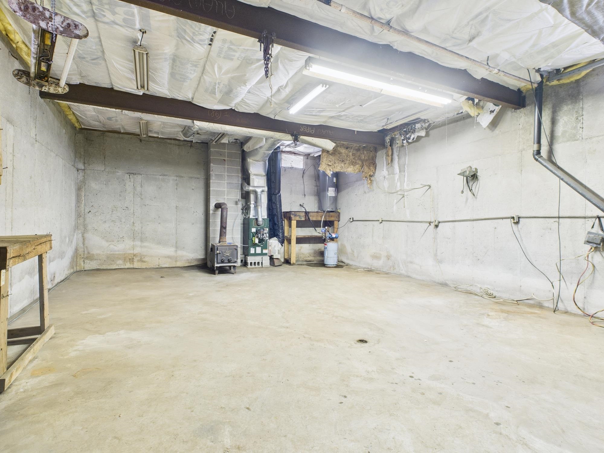 421 East Colebrook Road Colebrook, NH 03576 - Photo 24 of 35