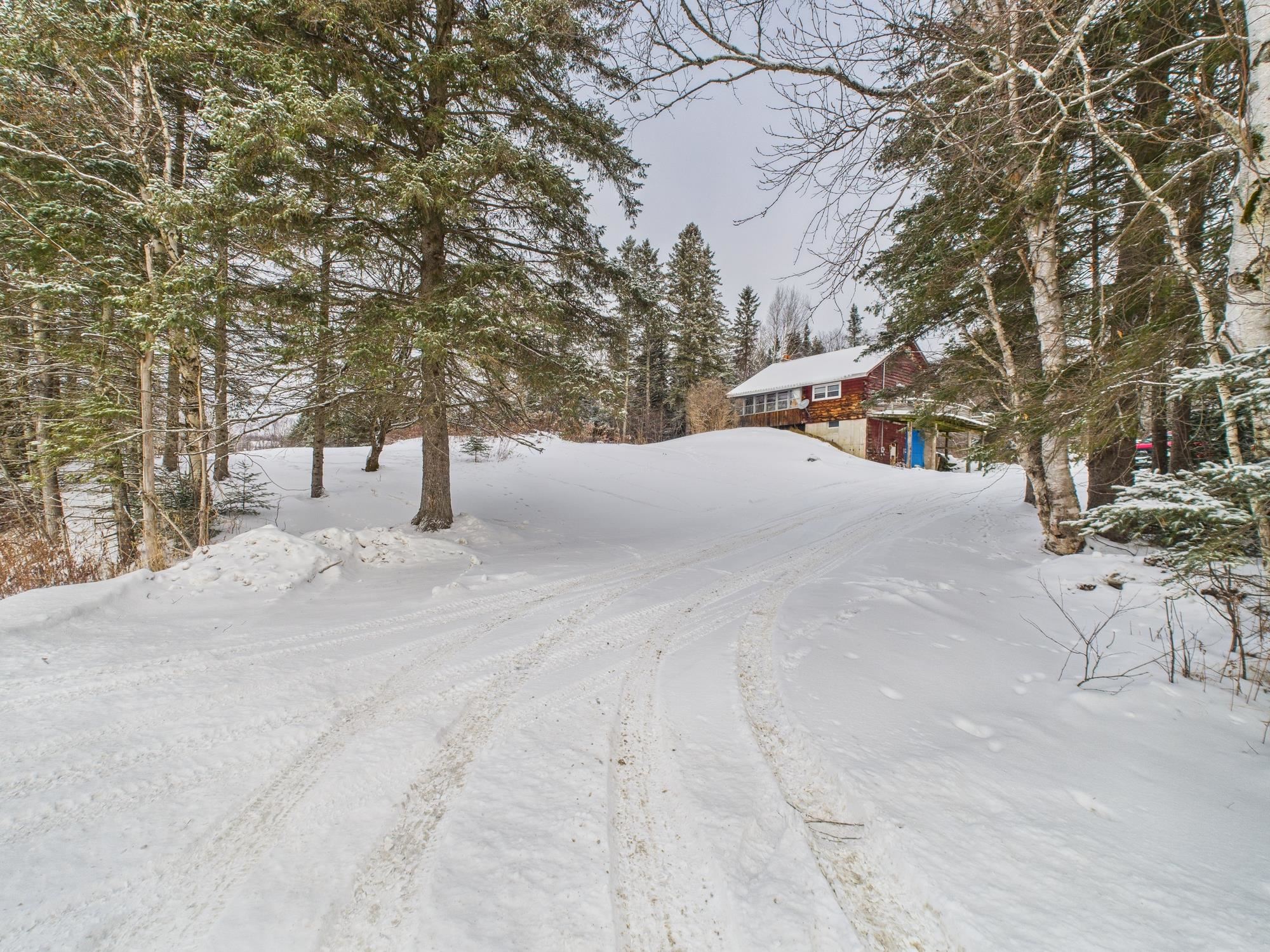 421 East Colebrook Road Colebrook, NH 03576 - Photo 33 of 35