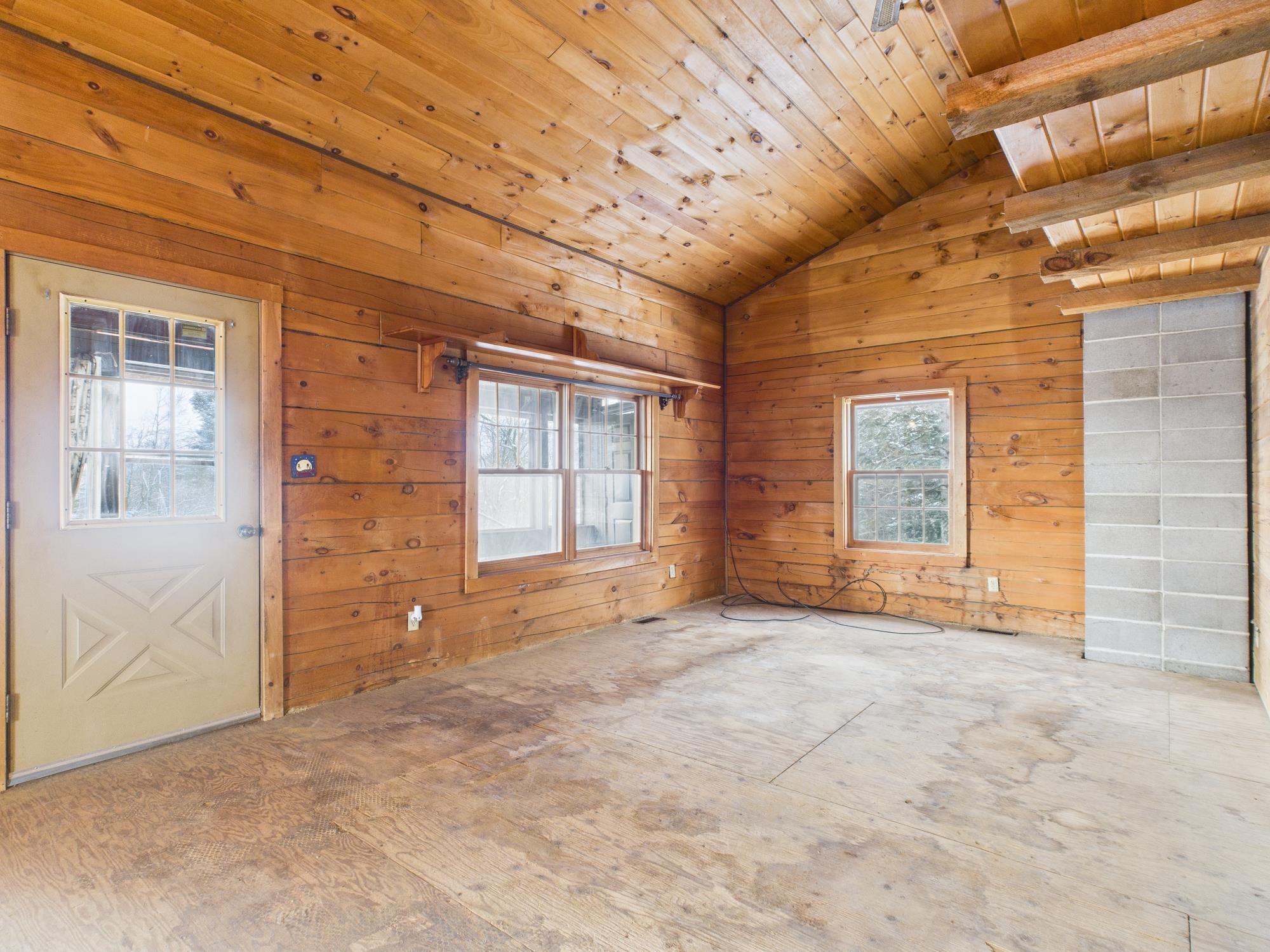 421 East Colebrook Road Colebrook, NH 03576 - Photo 10 of 35
