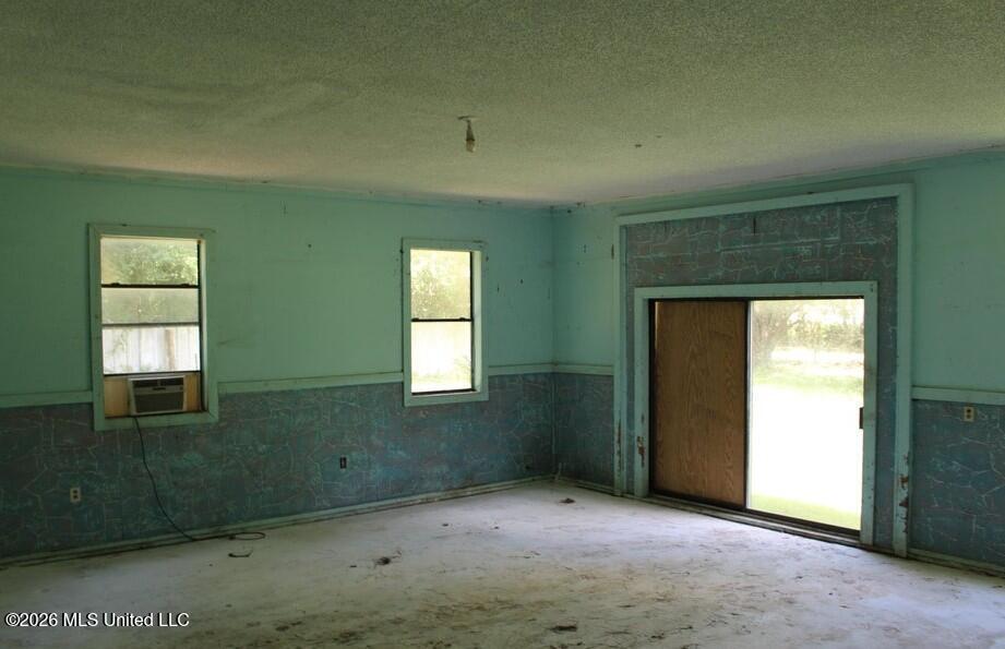 1616 Ceasar Road Carriere, MS 39426 - Photo 16 of 20 den