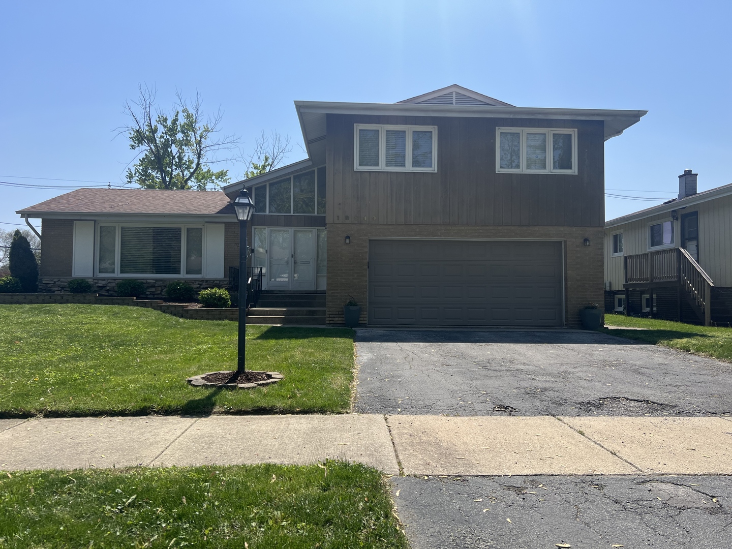 18840 May Street Homewood, IL 60430 - Photo 1 of 29 Gallery Image 1