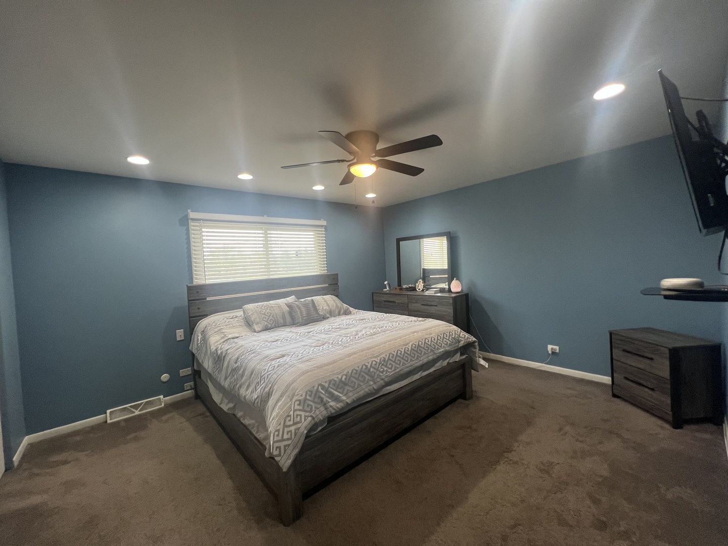 18840 May Street Homewood, IL 60430 - Photo 25 of 29 Gallery Image 25