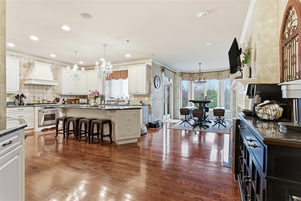 5520 Whitehall Boulevard Rochester, MI 48306 - Photo 22 of 99