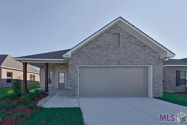 $1,975 | 14010 Rosewell Street, Denham Springs, LA 70726