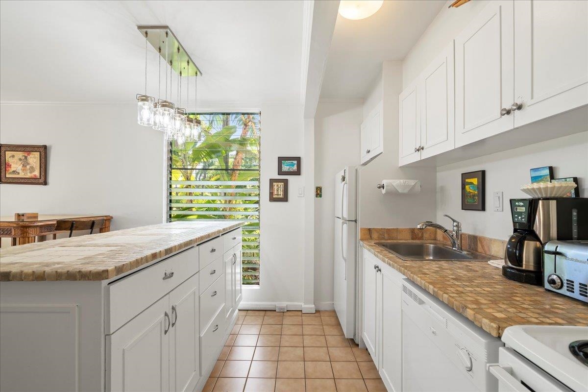 3559 Lower Honoapiilani Road, Unit 2A Lahaina, HI 96761 - Photo 8 of 32