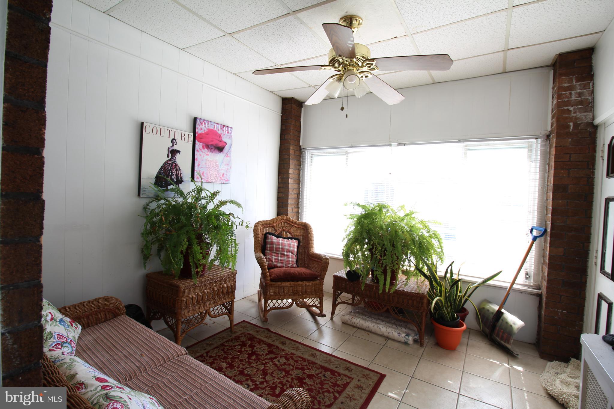 6019 Nassau Road Philadelphia, PA 19151 - Photo 3 of 10 Gallery Image 3