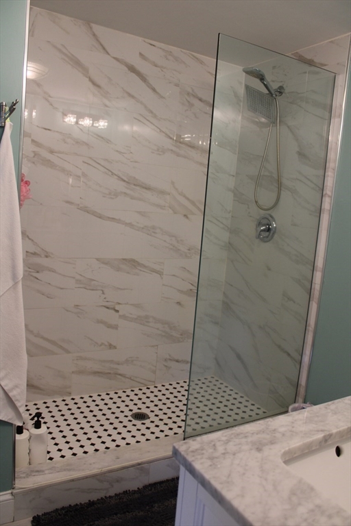 307 Main Street Lancaster, MA 01523 - Photo 20 of 23
