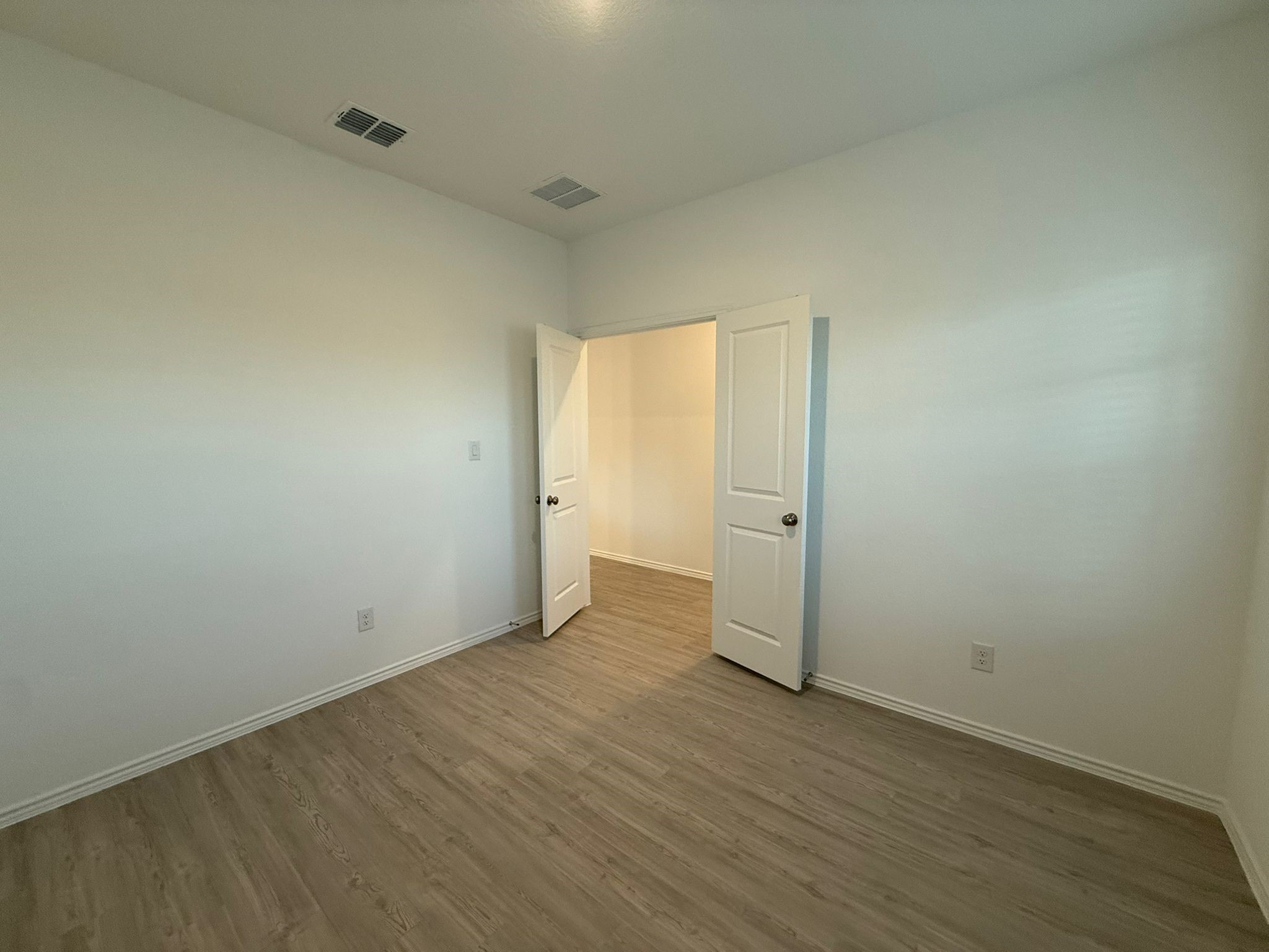 499 Avre Loop Kyle, TX 78640 - Photo 8 of 40