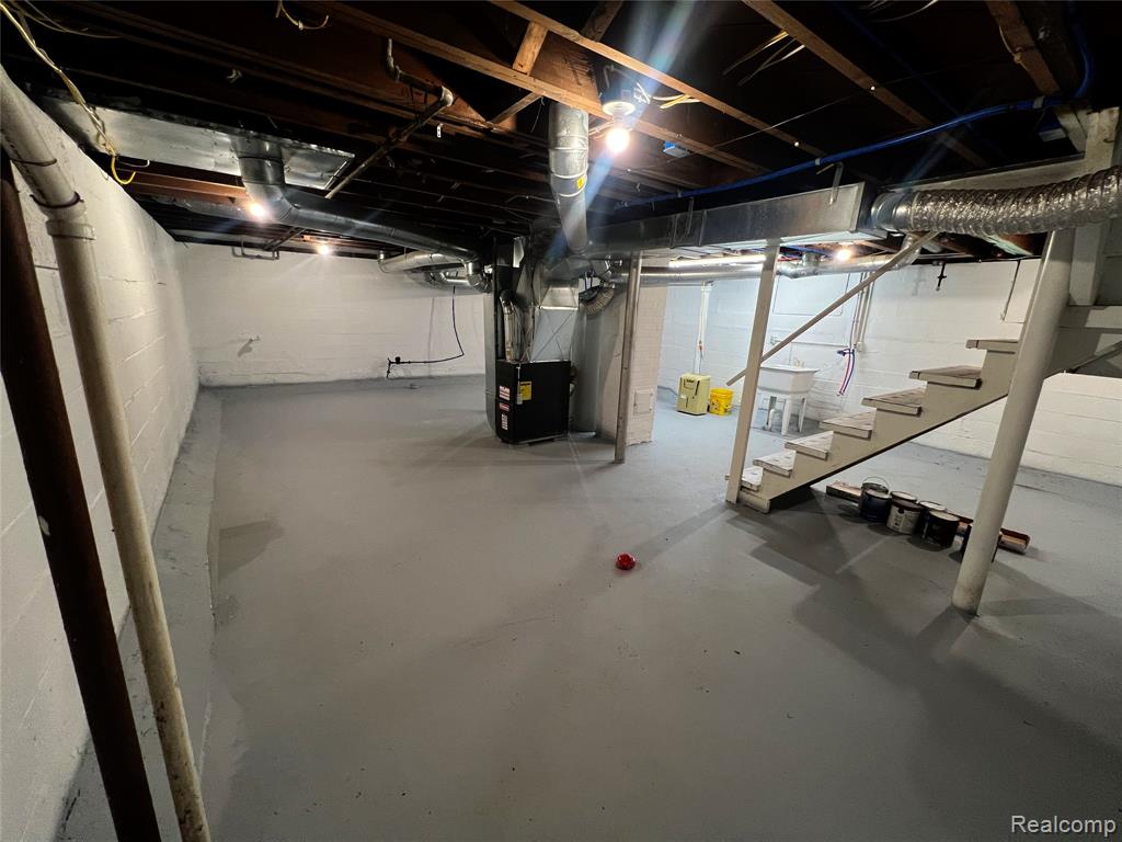 2613 Flushing Road Flint, MI 48504 - Photo 30 of 33