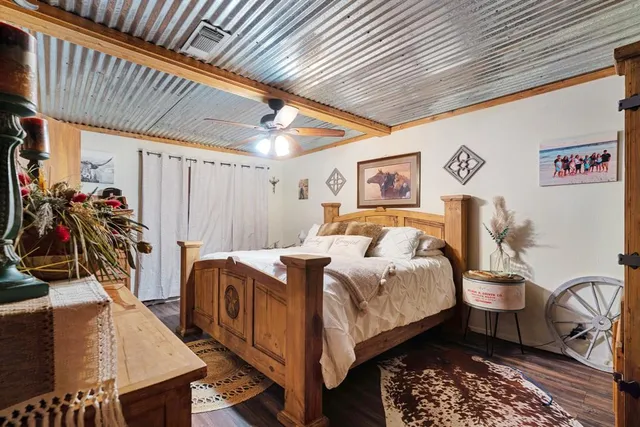 a bed room with a bed and a walk in closet