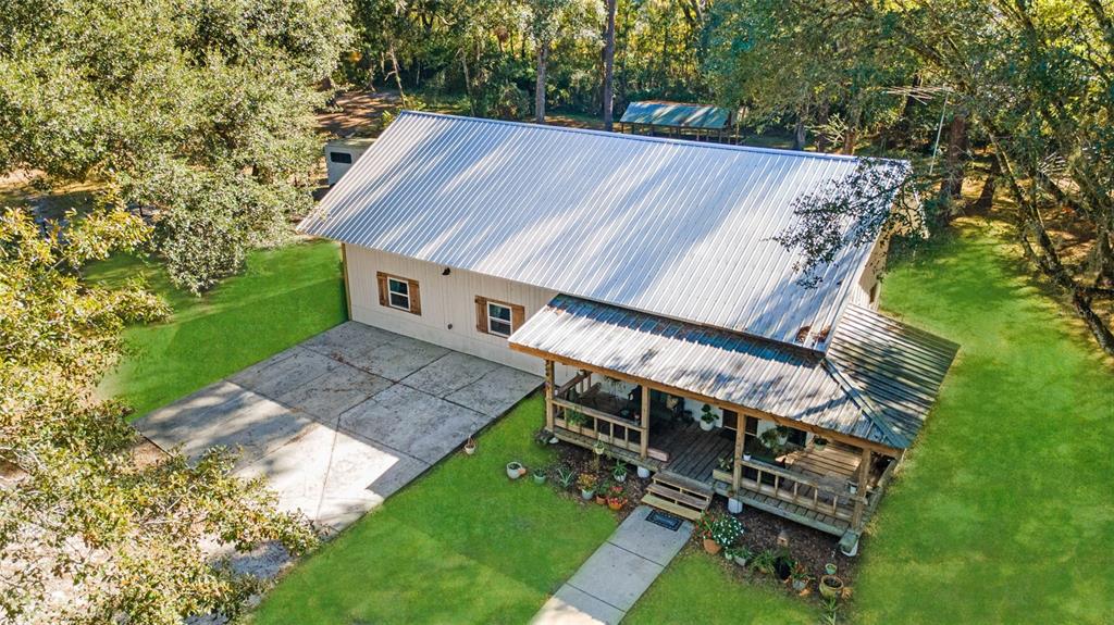 4292 Culbreath Road Brooksville, FL 34601 - Photo 29 of 41 front view of a house with a yard