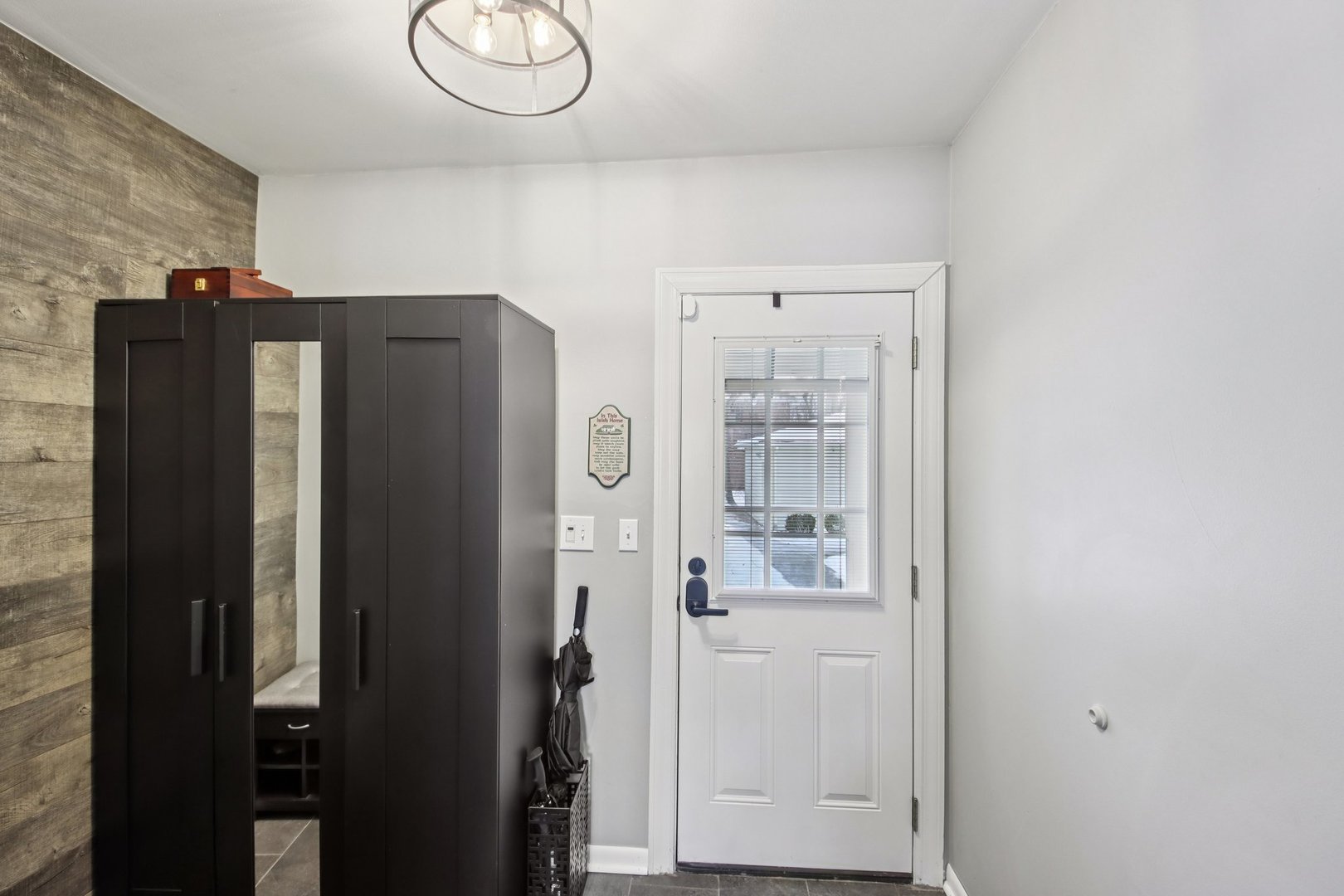 175 South Fairview Avenue Elmhurst, IL 60126 - Photo 17 of 41