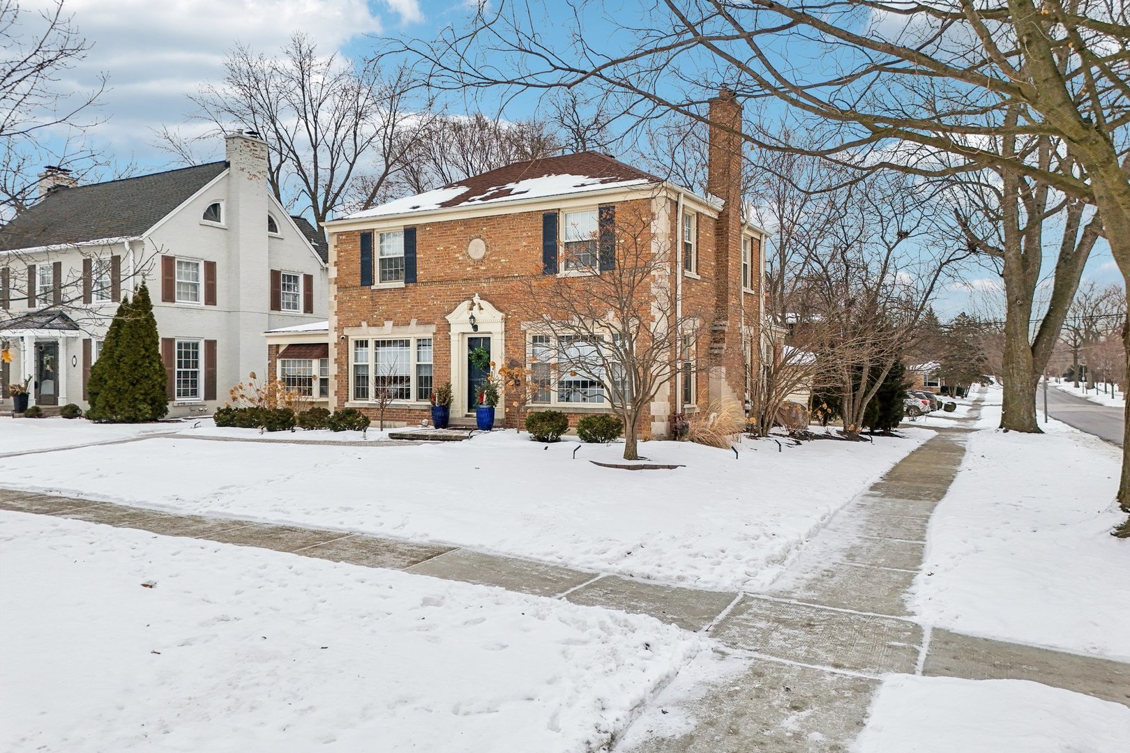 175 South Fairview Avenue Elmhurst, IL 60126 - Photo 2 of 41