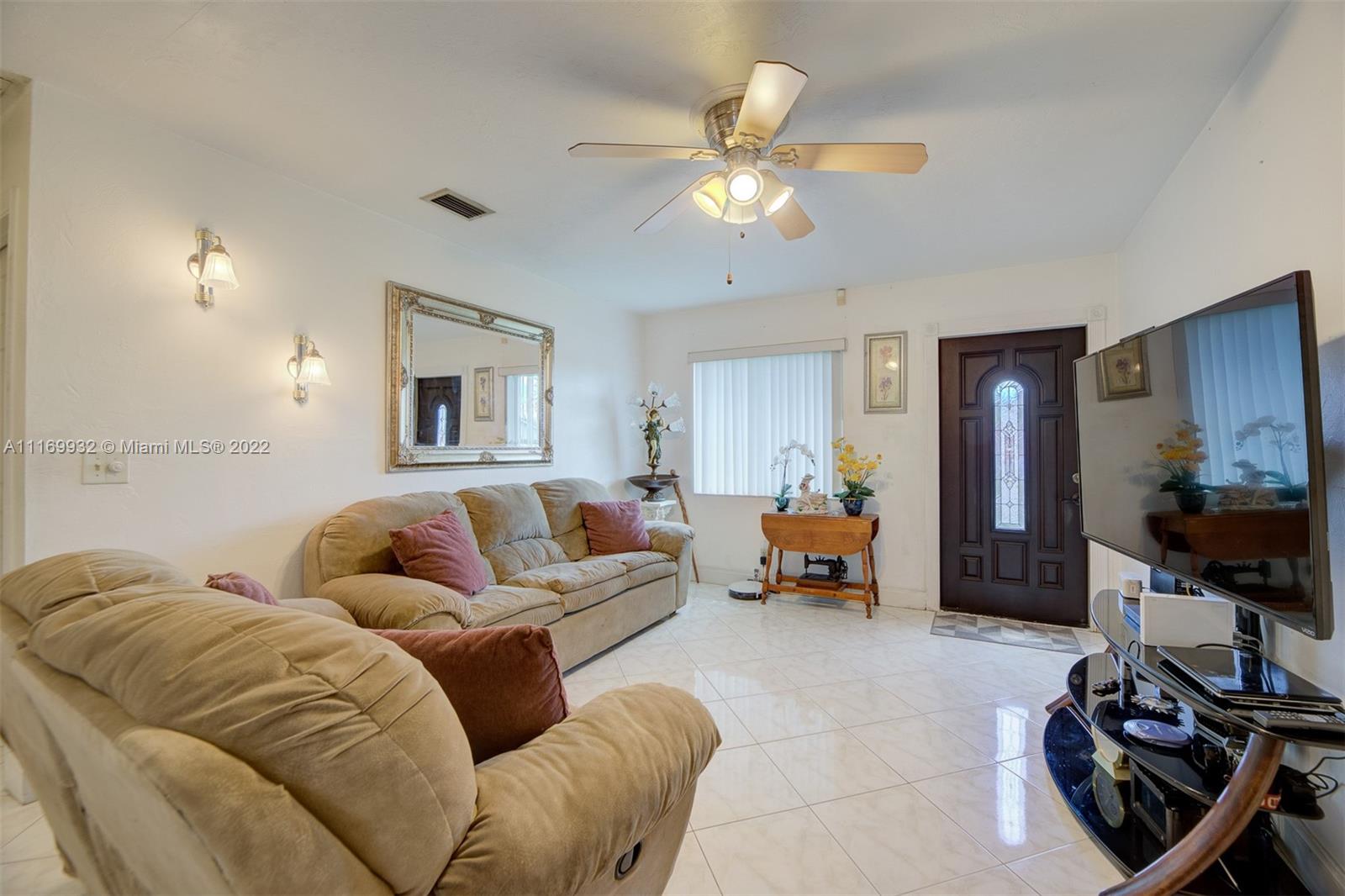 4887 Canton Road Lake Worth, FL 33463 - Photo 18 of 46 Gallery Image 18