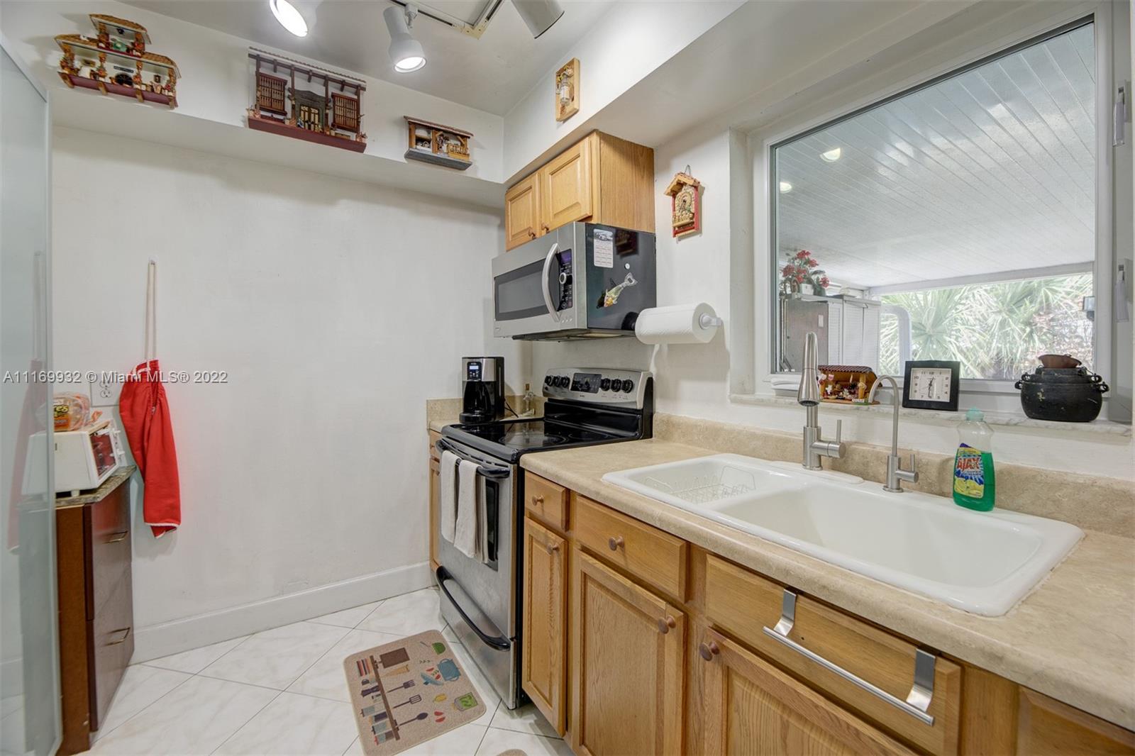 4887 Canton Road Lake Worth, FL 33463 - Photo 25 of 46 Gallery Image 25