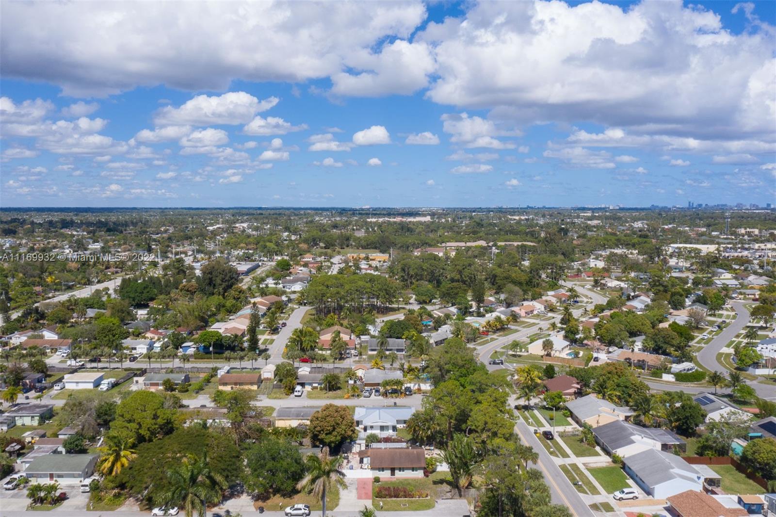 4887 Canton Road Lake Worth, FL 33463 - Photo 5 of 46 Gallery Image 5