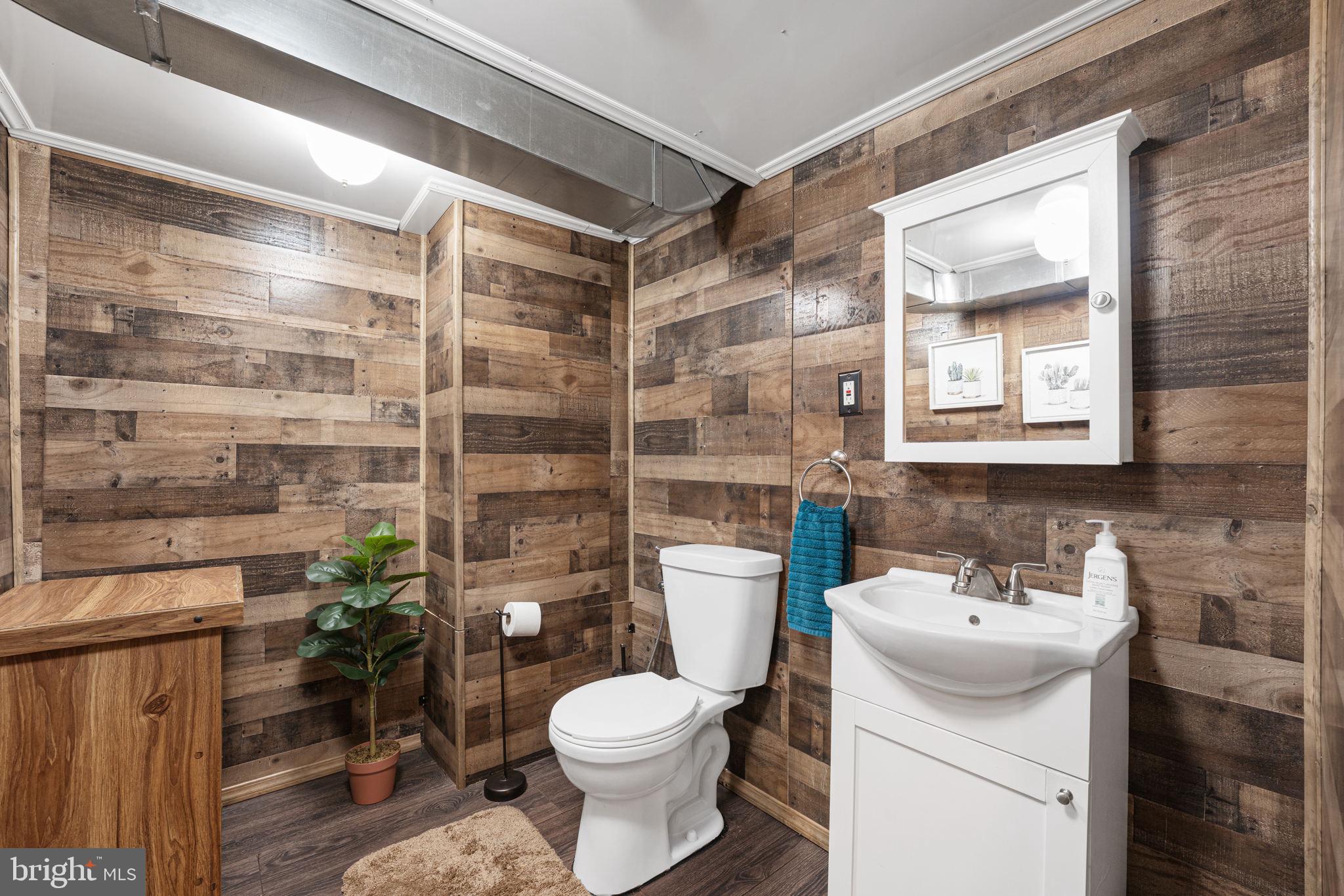 655 East Basin Street Norristown, PA 19401 - Photo 25 of 30