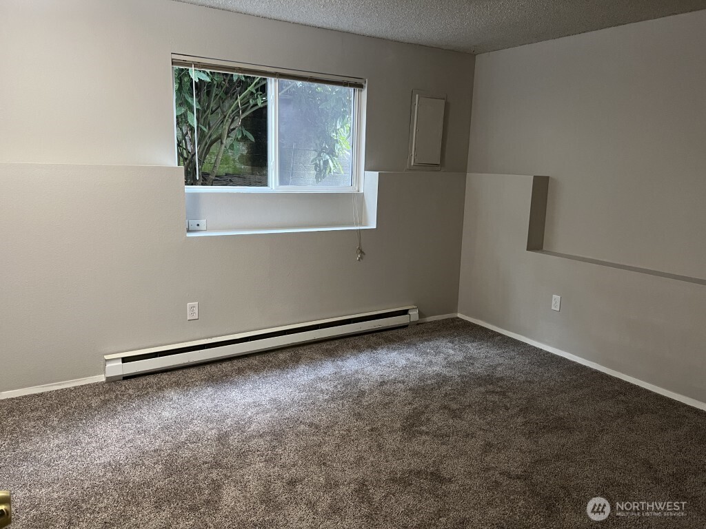 280 Southeast Donnelly Lane, Unit B Issaquah, WA 98027 - Photo 14 of 15