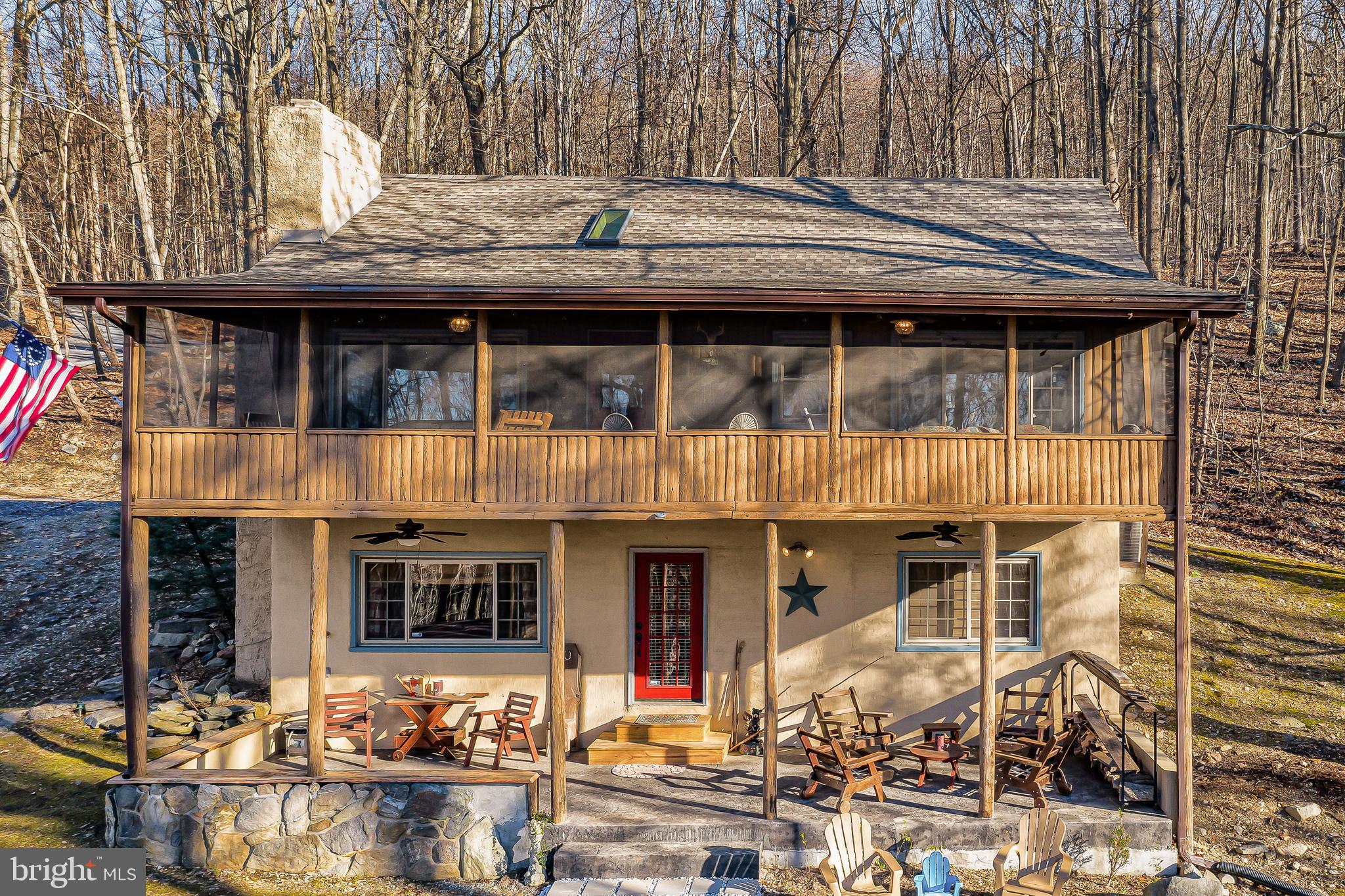 412 REVENOOR, HARPERS FERRY, WV 25425