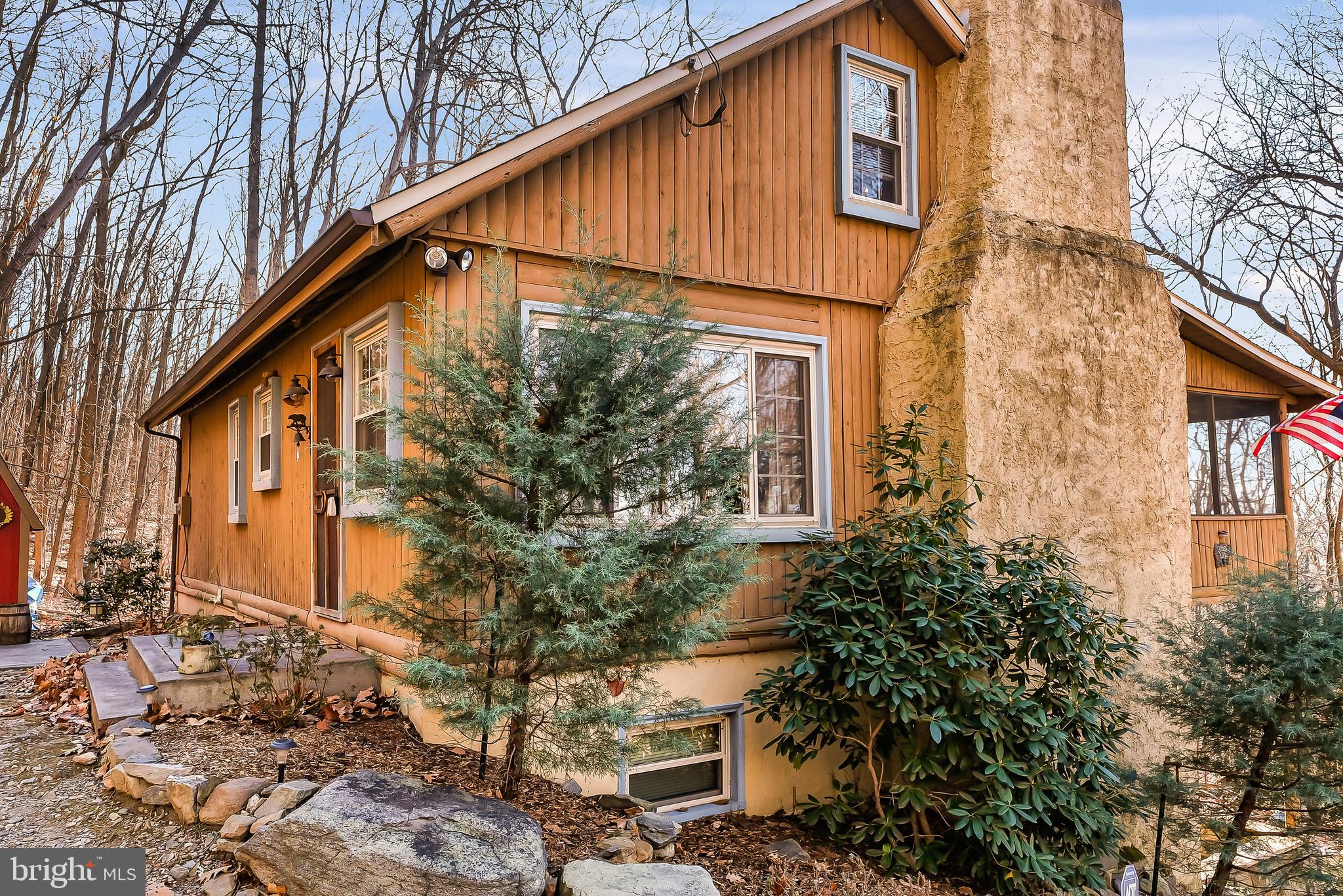 412 Revenoor Road Harpers Ferry, WV 25425 - Photo 3 of 38