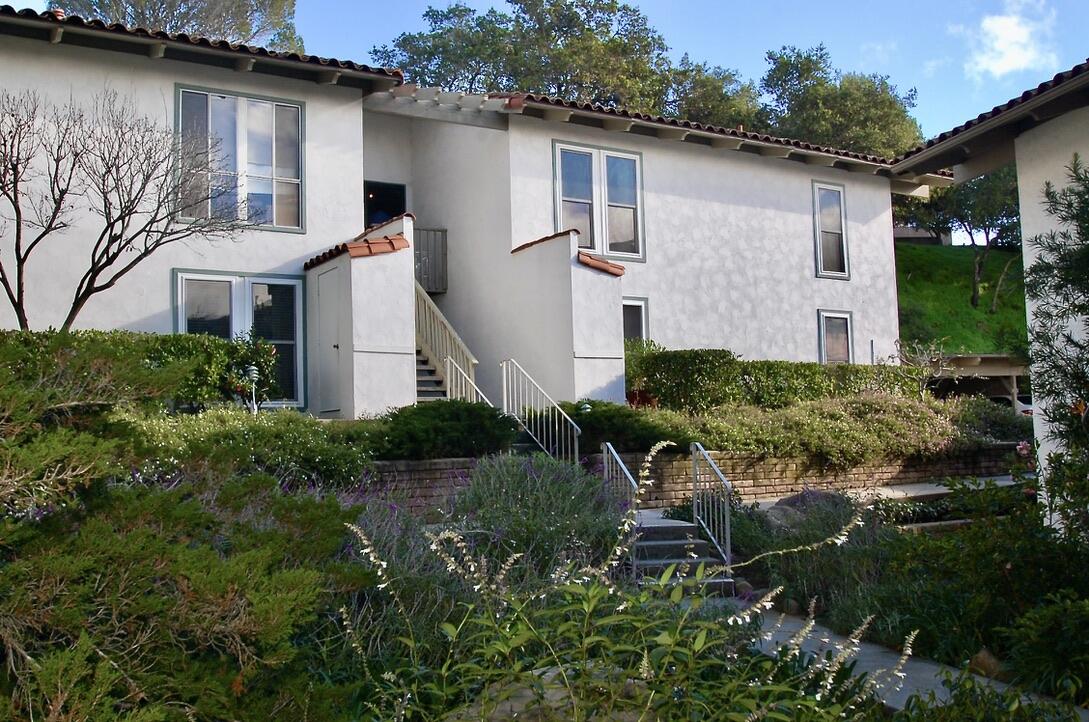 2648 State Street, Unit 32 Santa Barbara, CA 93105 - Photo 11 of 14 02D92ED0-88DA-4C0F-B90F-1DD7959166B7_1_1