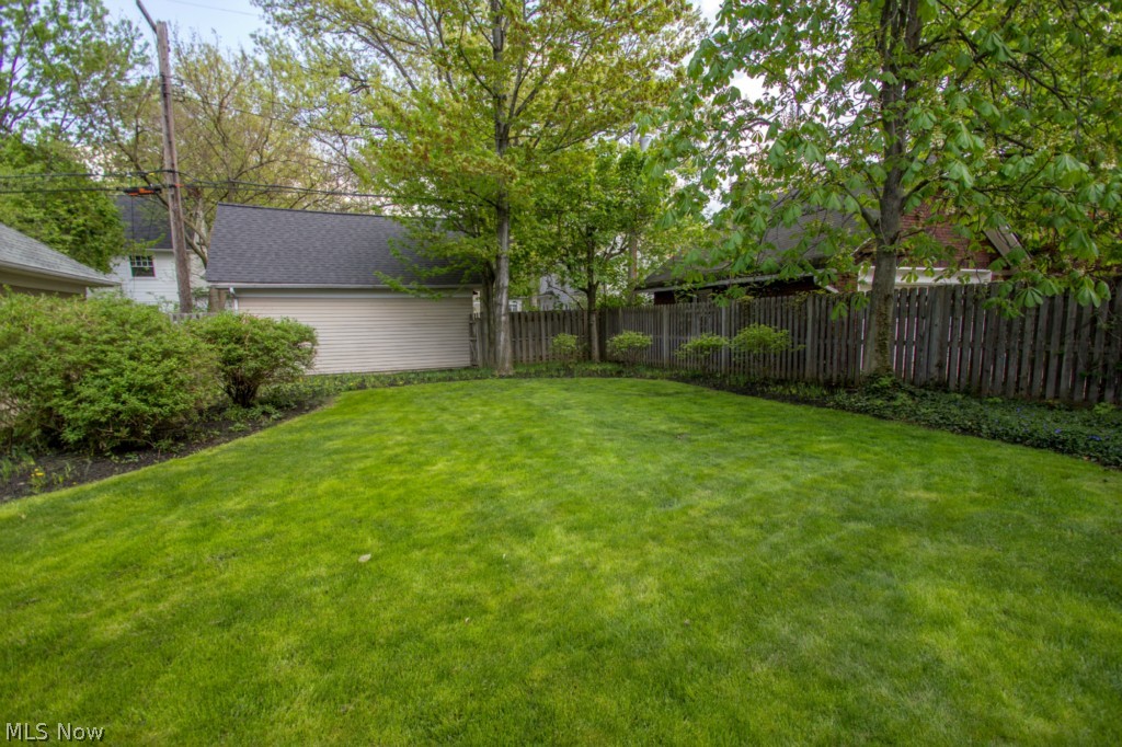 2181 Middlefield Road Cleveland Heights, OH 44106 - Photo 23 of 25