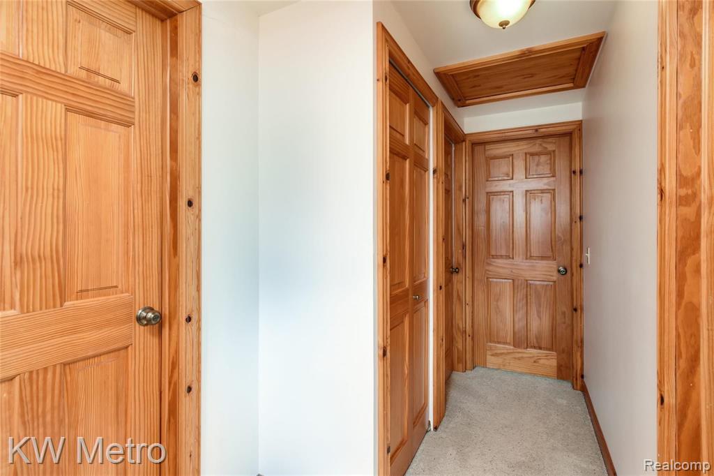 550 May Road Rochester Hills, MI 48307 - Photo 14 of 28