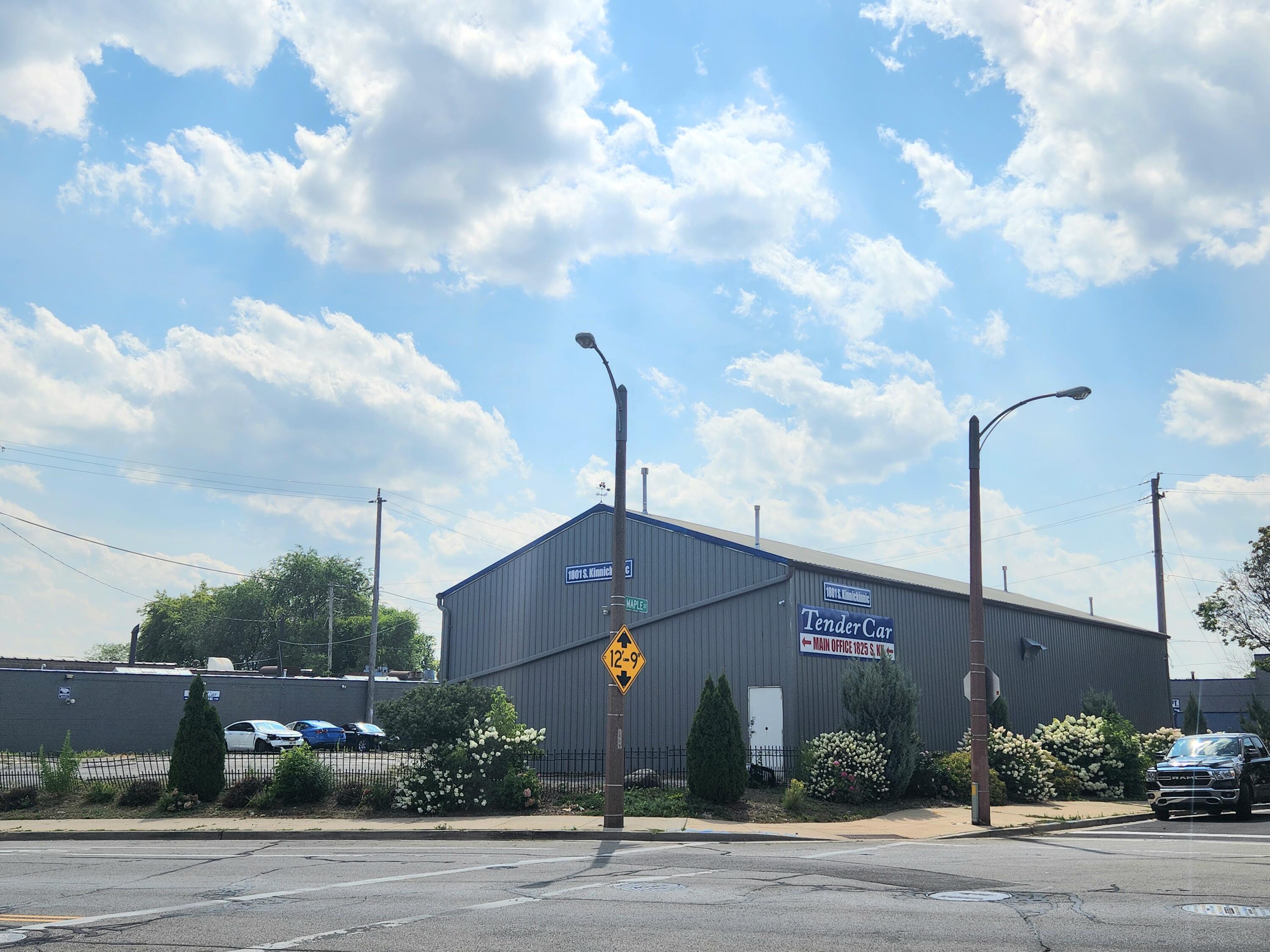 1803 South Kinnickinnic Ave Unit 1825  