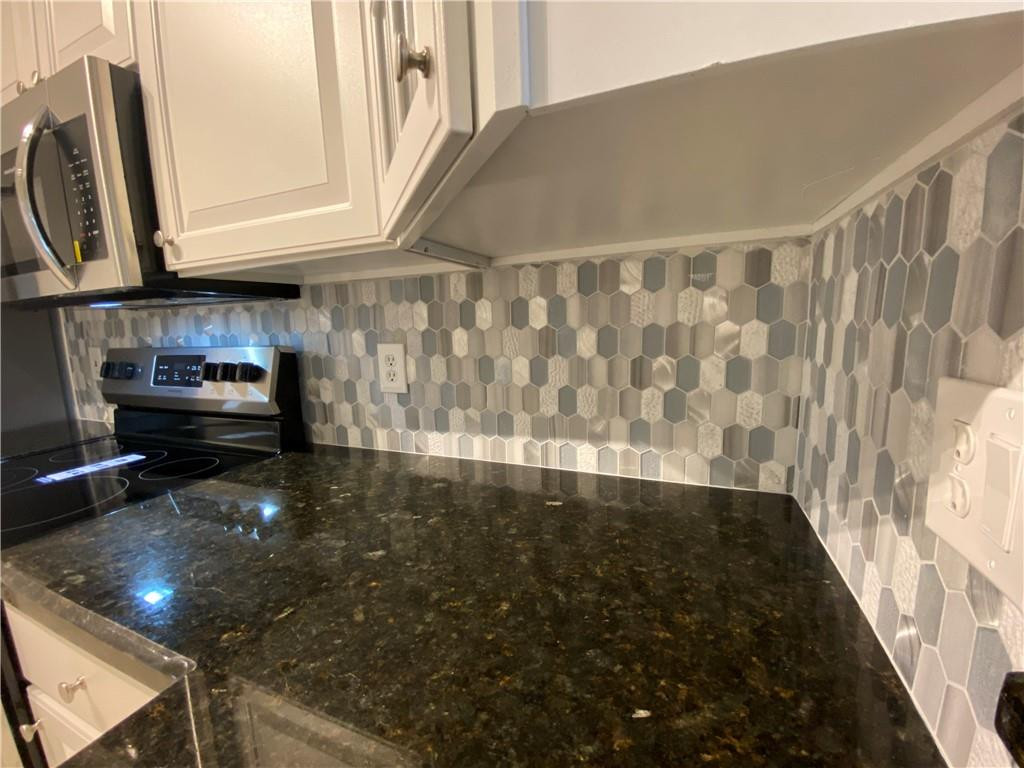 8304 Via Leonessa, Unit 8304 Boca Raton, FL 33433 - Photo 10 of 47 Photo 10