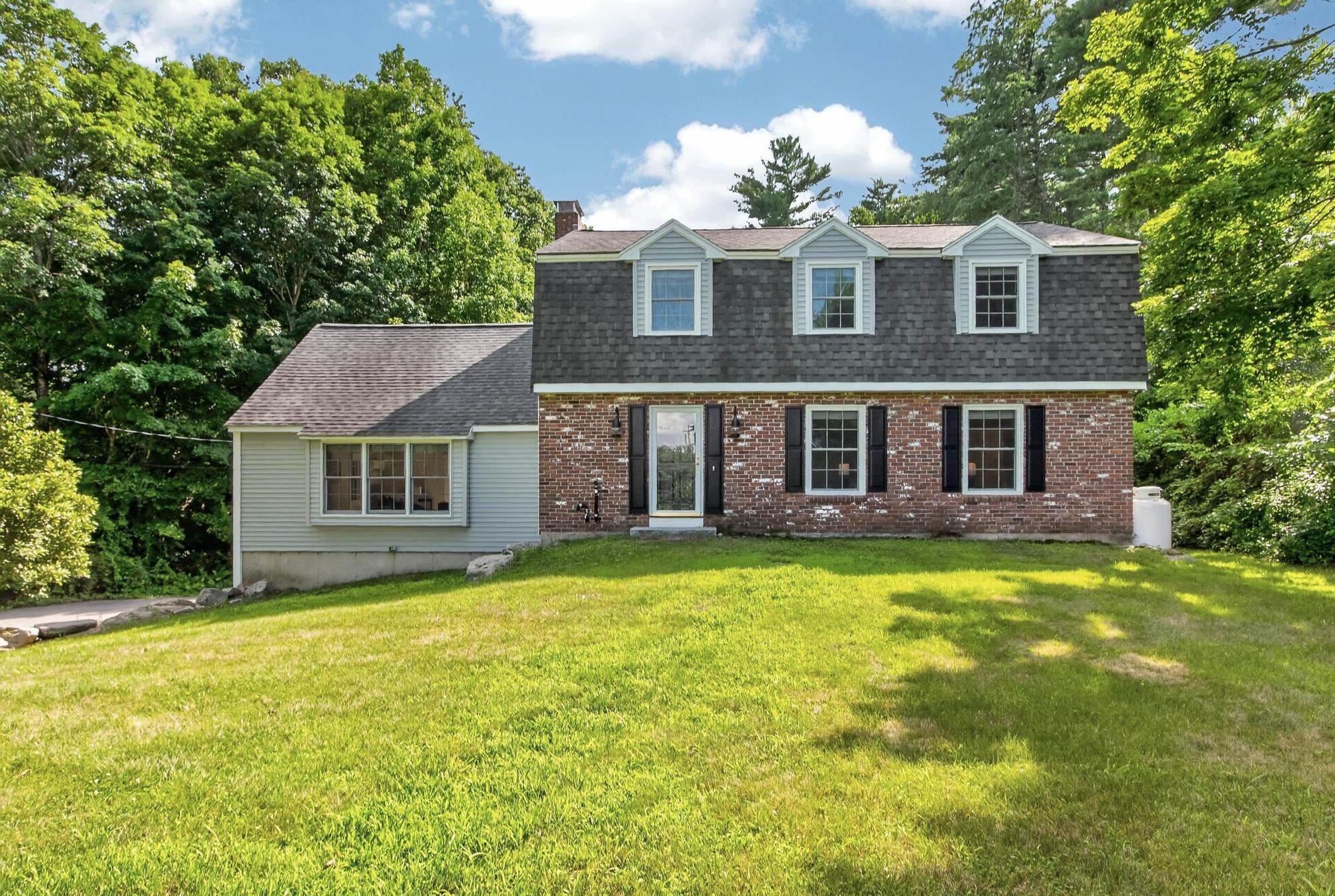99 Stage Road Hampstead, NH 03841 - Photo 2 of 59