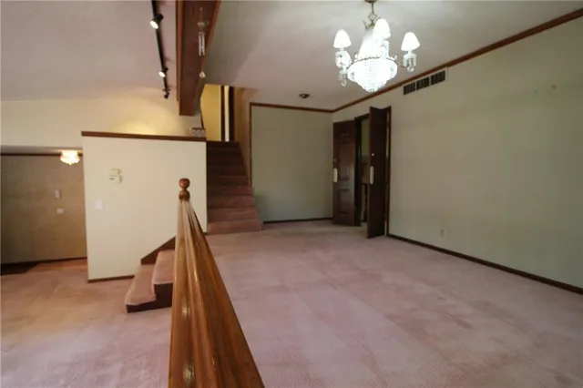 $389,000 | 2700 South Eisenhower Avenue, Ottawa, KS 66067