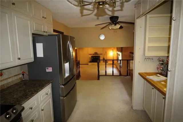 $389,000 | 2700 South Eisenhower Avenue, Ottawa, KS 66067