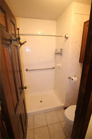 $389,000 | 2700 South Eisenhower Avenue, Ottawa, KS 66067