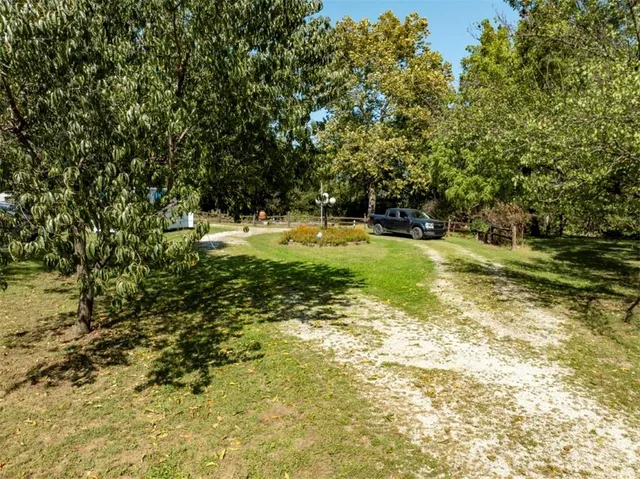 $389,000 | 2700 South Eisenhower Avenue, Ottawa, KS 66067