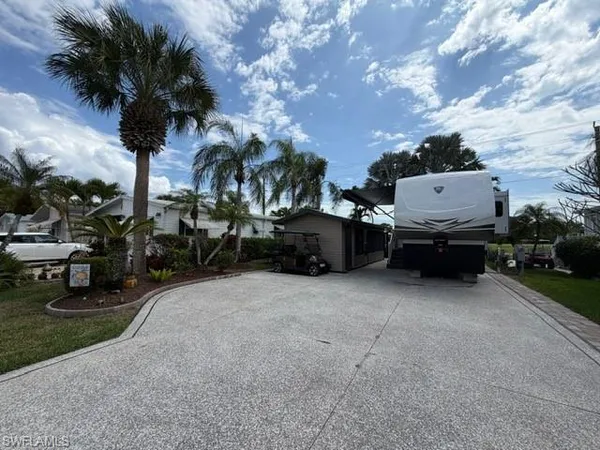 $345,000 | 1113 Silver Lakes Boulevard, Naples, FL 34114