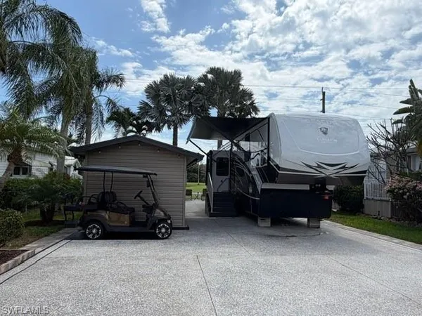 $345,000 | 1113 Silver Lakes Boulevard, Naples, FL 34114