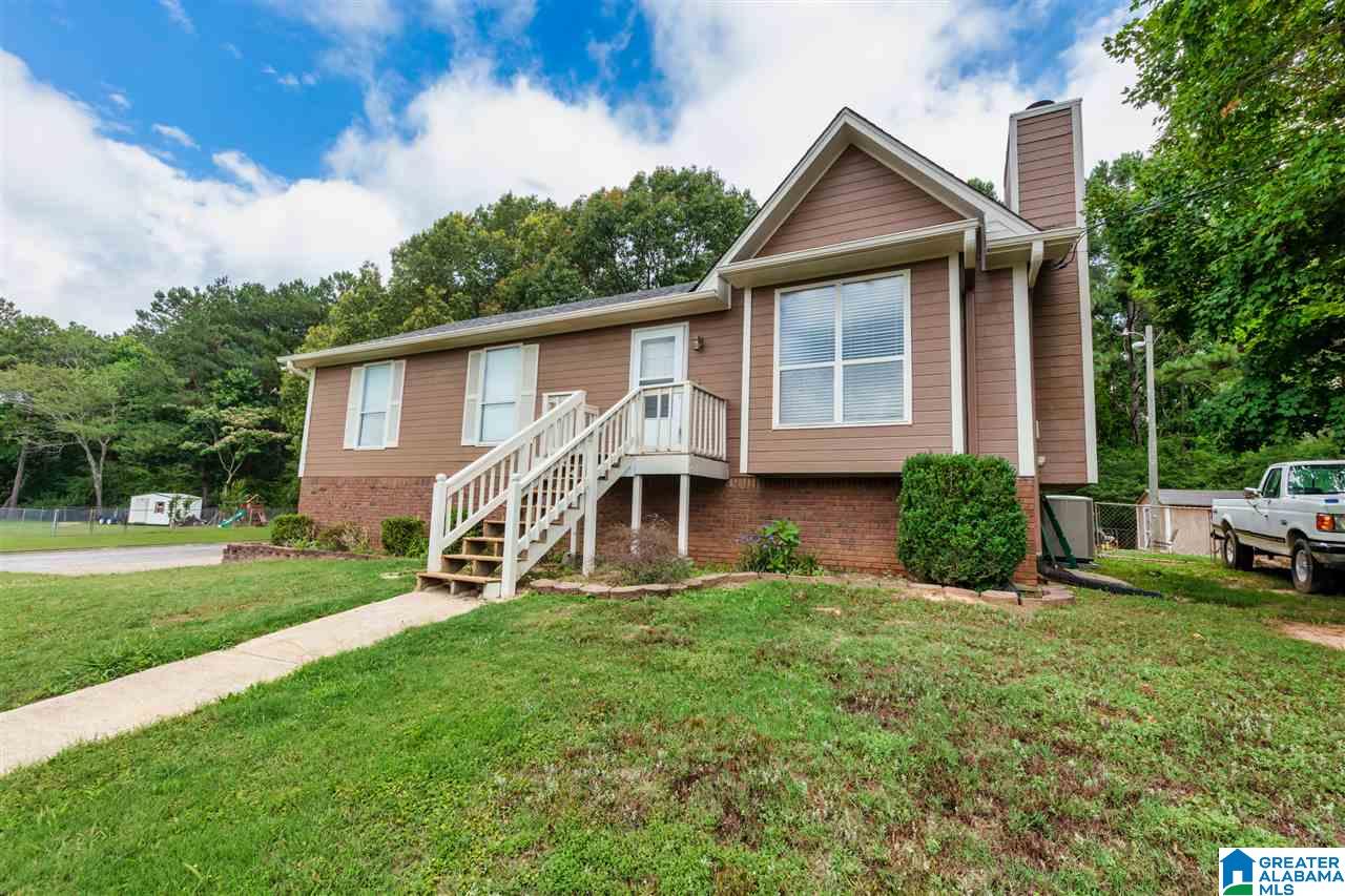 936 Glenn Chapel Road Gardendale, AL 35071 - Photo 1 of 25