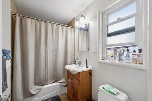 $2,995,000 | 1140 El Camino Real, Burlingame, CA 94010