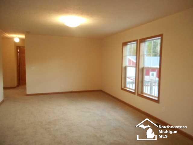 3801 Ohara Road Carleton, MI 48117 - Photo 11 of 25