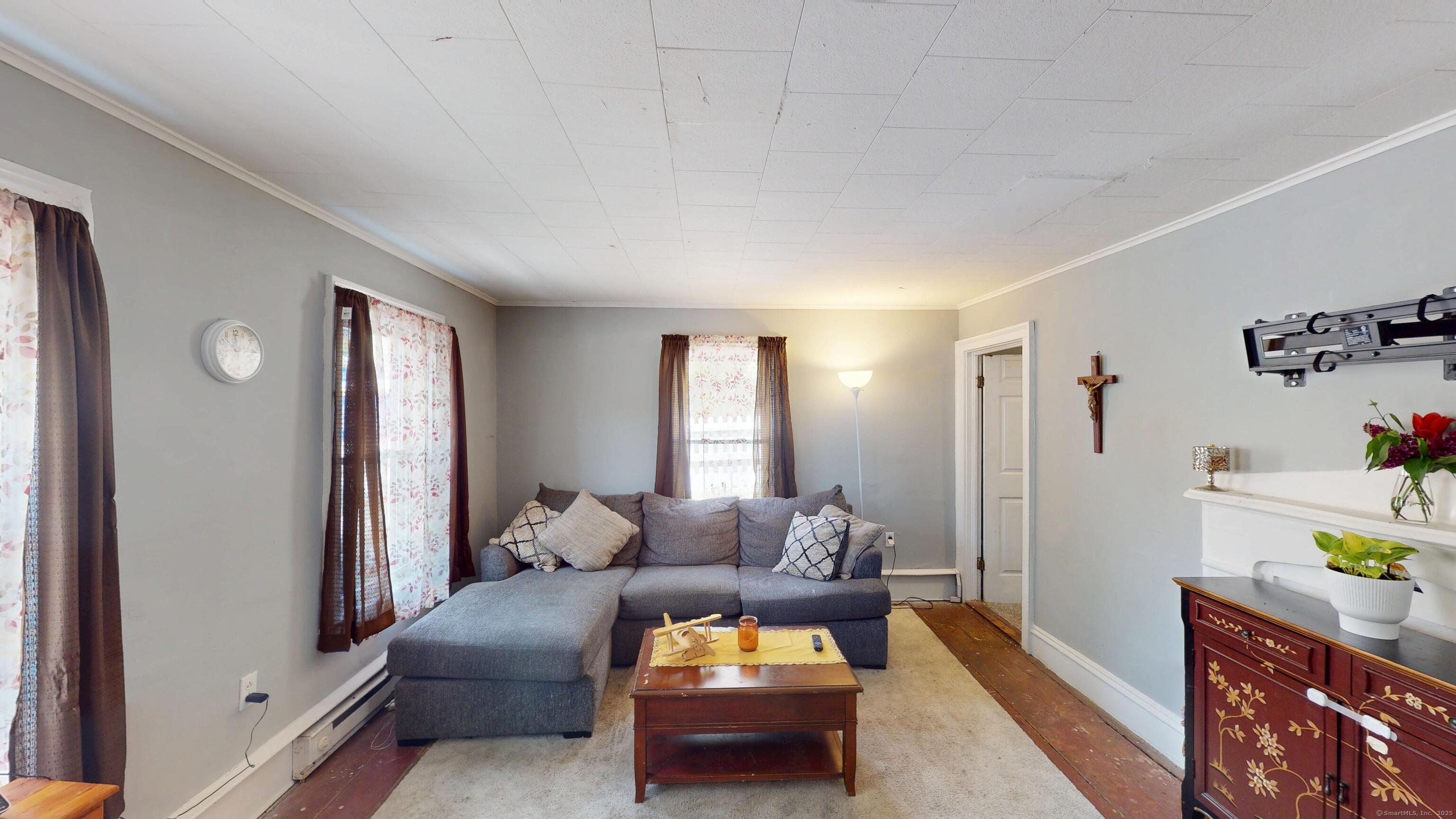 129 Walnut Street Windham, CT 06226 - Photo 7 of 19