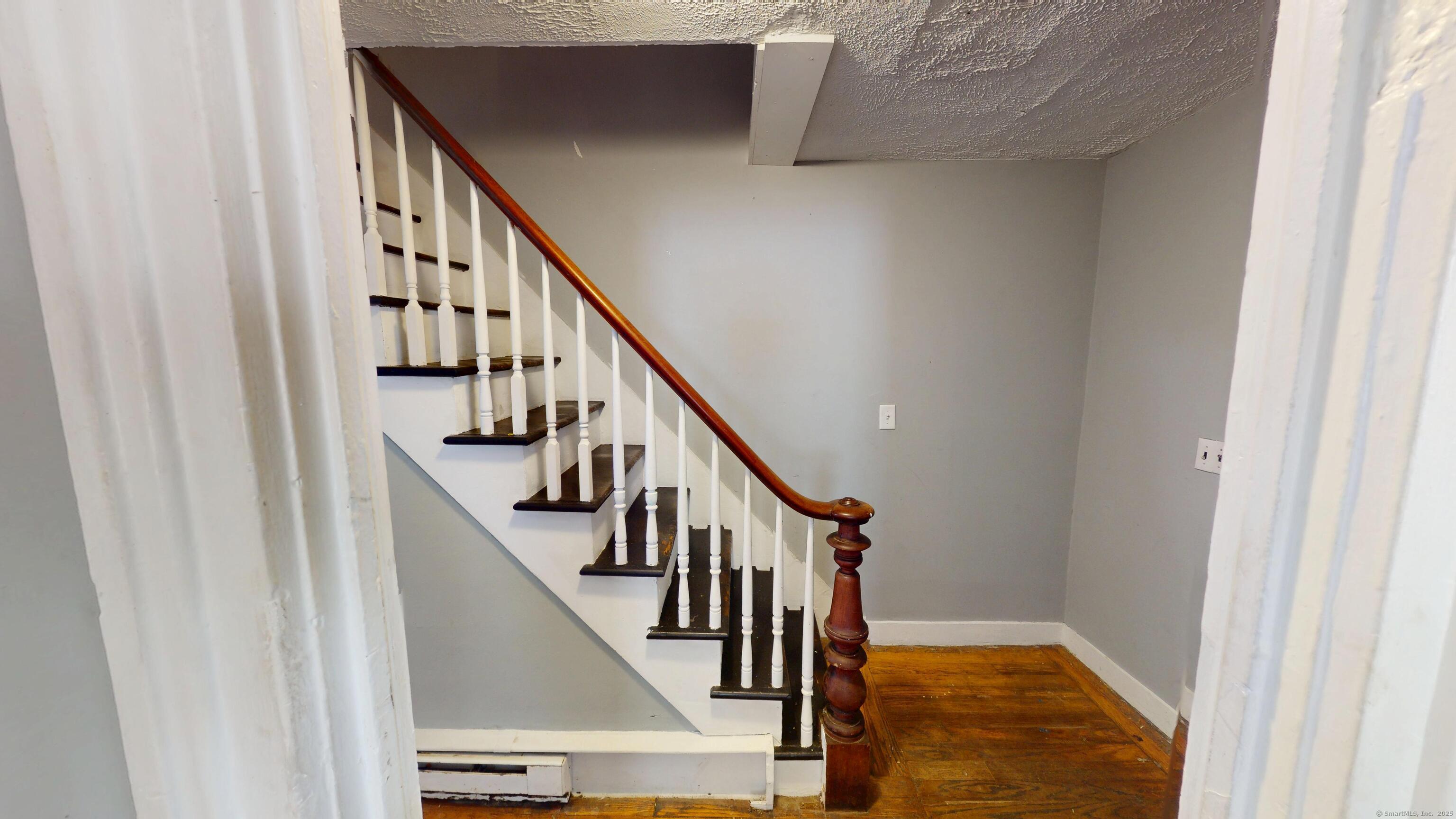 129 Walnut Street Windham, CT 06226 - Photo 10 of 19