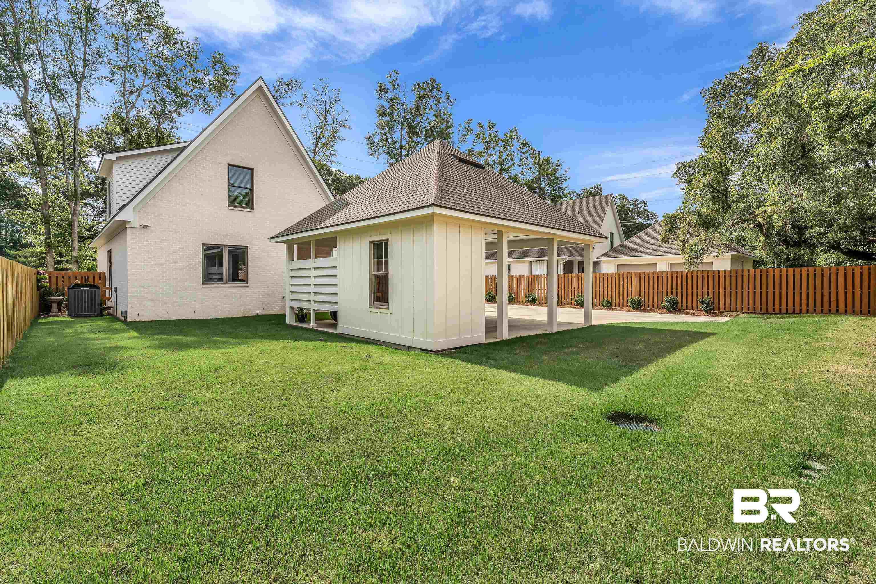20279 Bishop Road Fairhope, AL 36532 - Photo 38 of 42 Backyard