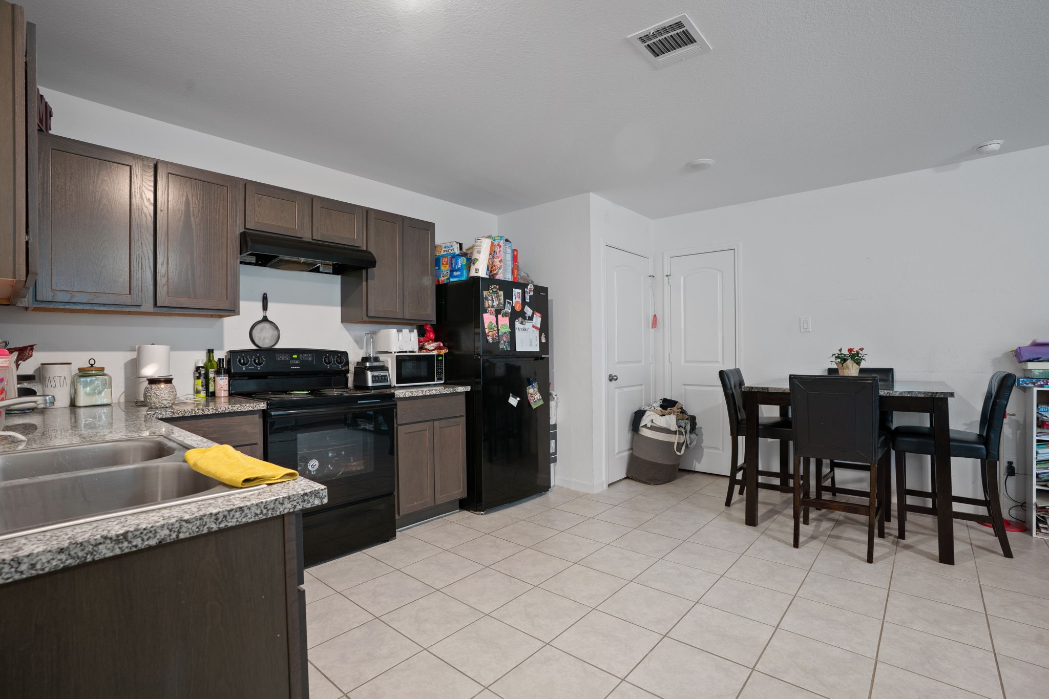 28612 Rantoul Court Point Blank, TX 77364 - Photo 4 of 14 Kitchen/Dining Combo