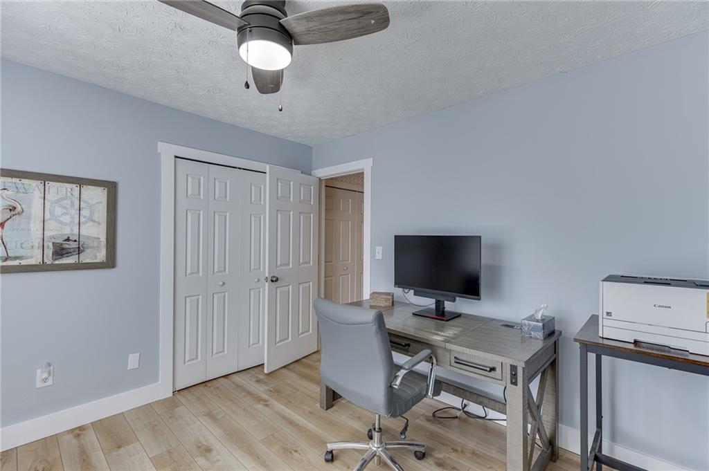 333 Twin Point Way Suwanee, GA 30024 - Photo 26 of 53