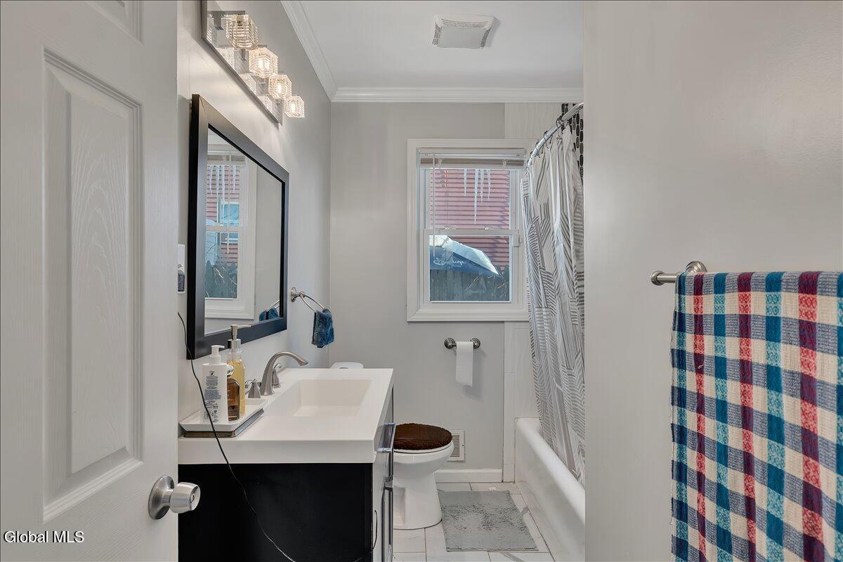 1568 State Street Schenectady, NY 12304 - Photo 18 of 31 17-P1709950