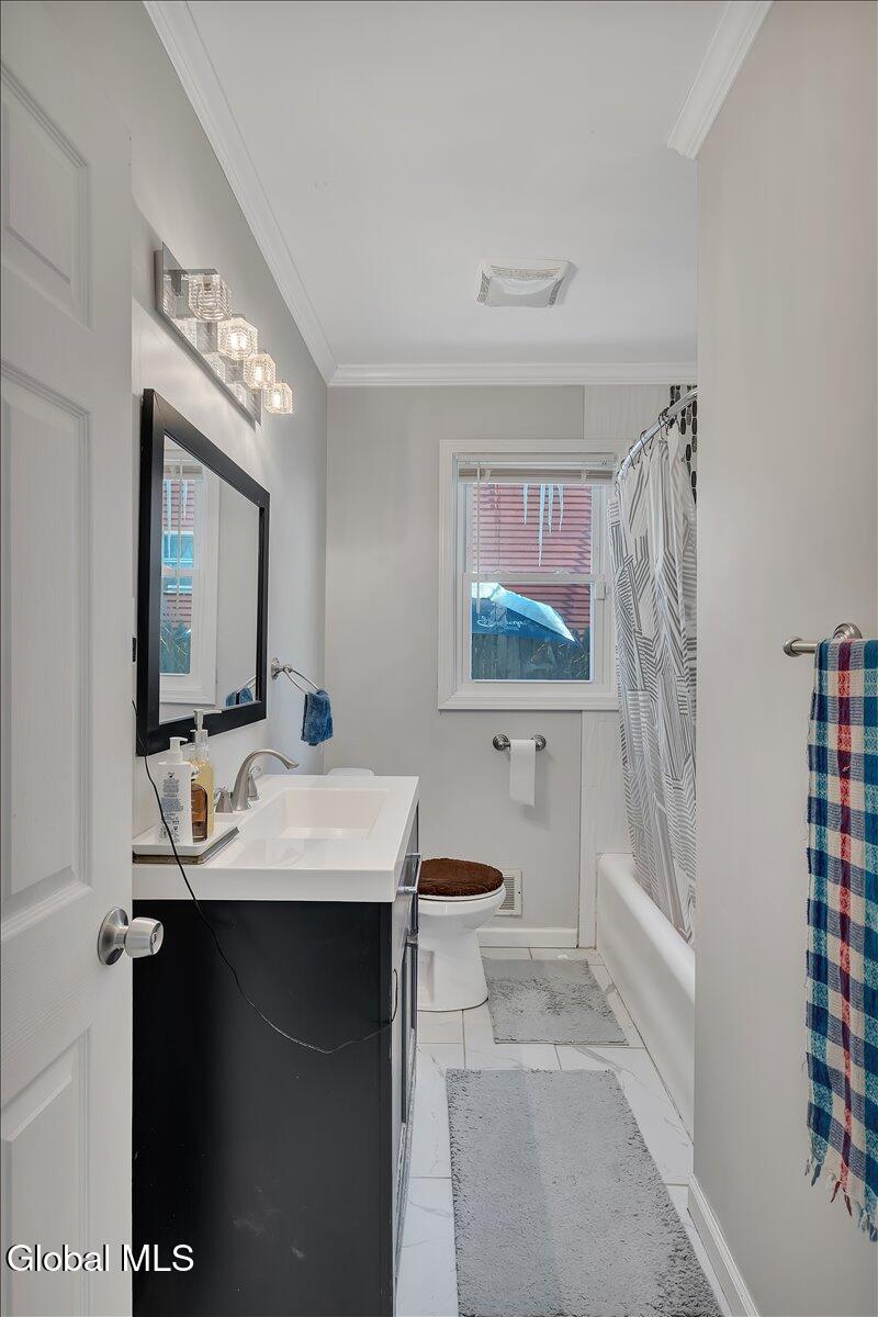 1568 State Street Schenectady, NY 12304 - Photo 19 of 31 18-P1709956