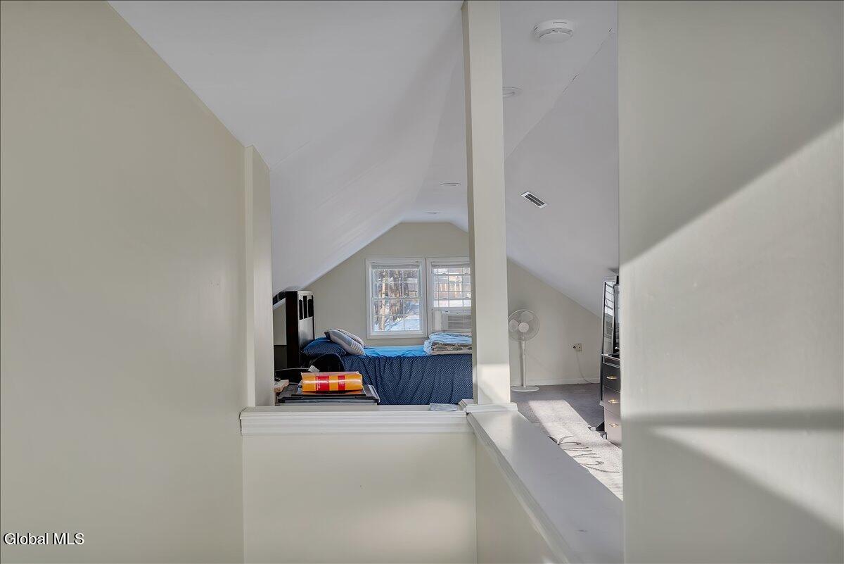 1568 State Street Schenectady, NY 12304 - Photo 28 of 31 27-P1710034