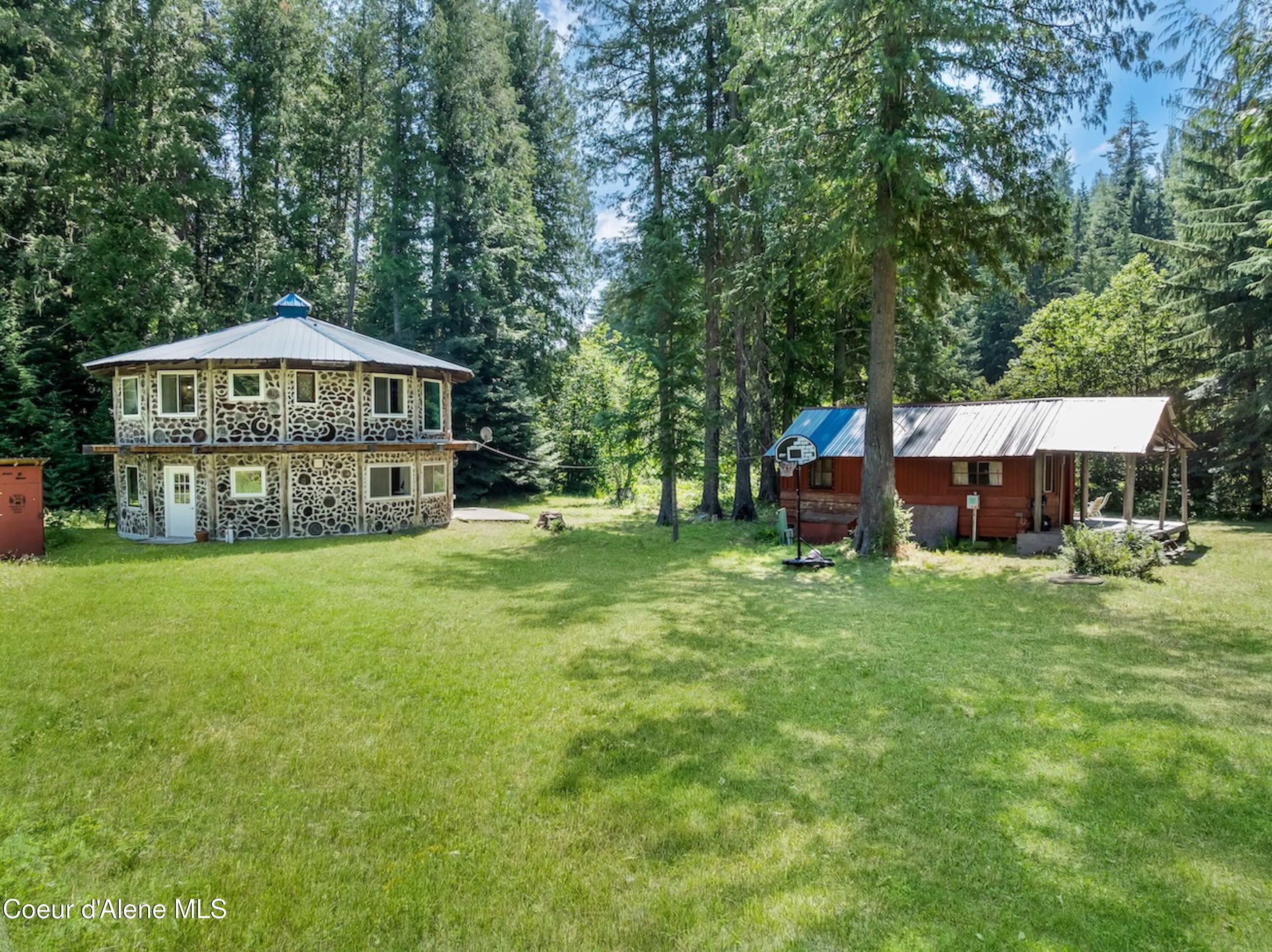 316 Granite Creek Road Nordman, ID 83848 - Photo 4 of 43 Nice Yard